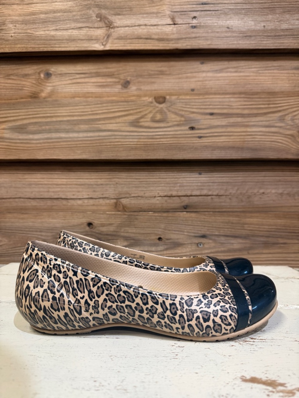 CROCS Cap Toe Leopard Flats